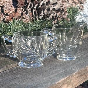 Pair of Vintage Indiana Glass Willow Cream and Sugar!